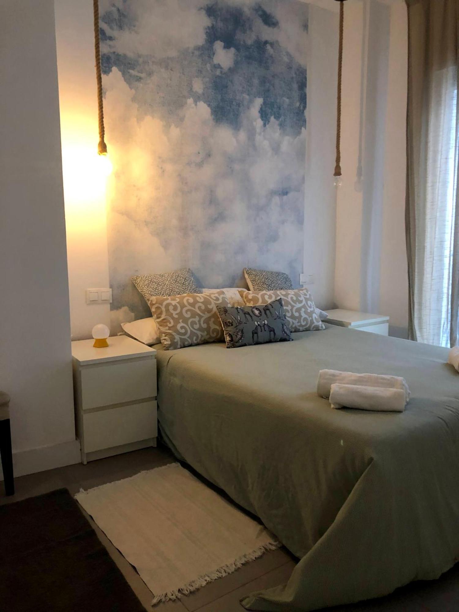 Apartmán La Gitana Y El Rey Sol Màlaga Exteriér fotografie