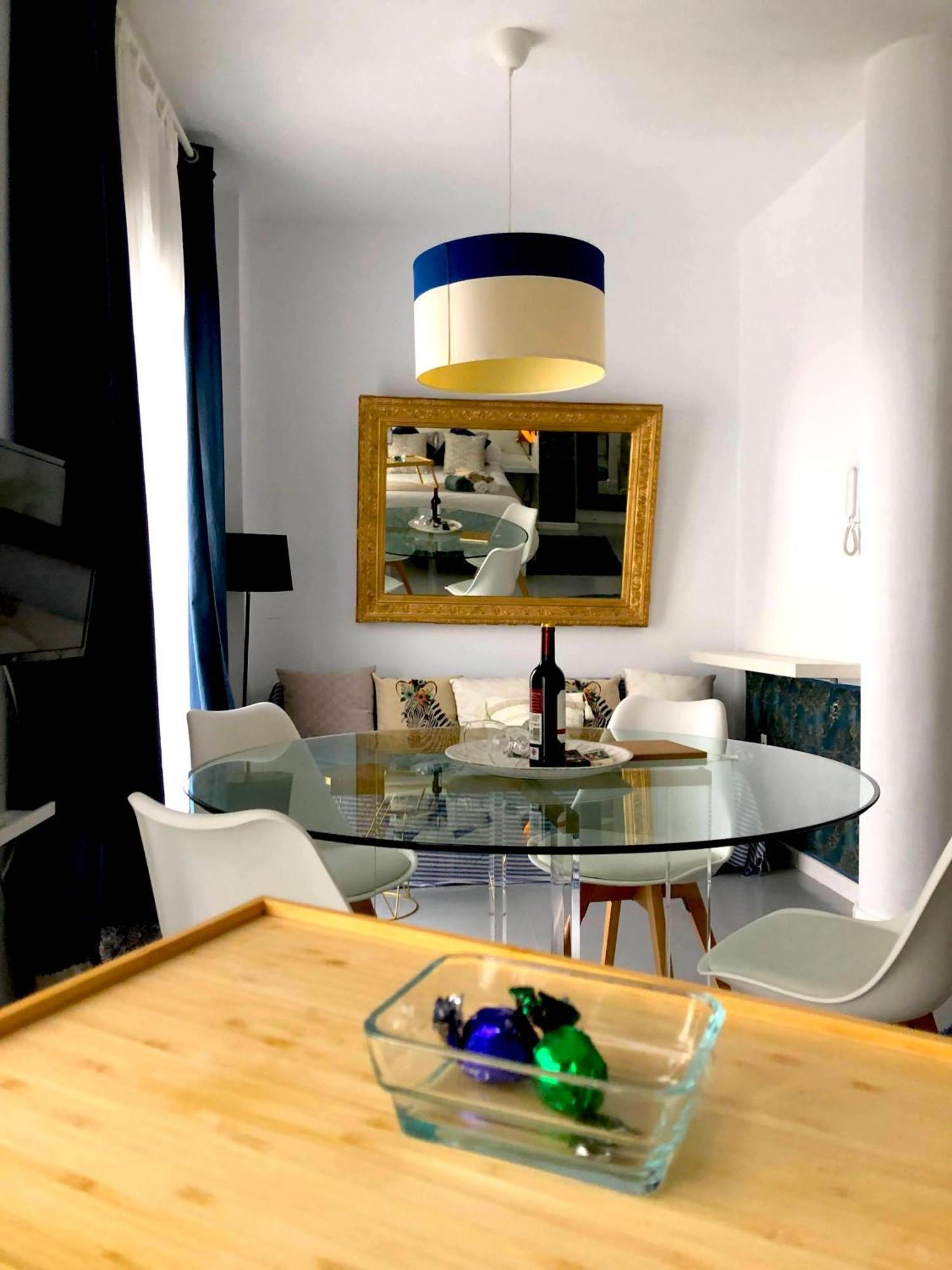 Apartmán La Gitana Y El Rey Sol Màlaga Exteriér fotografie