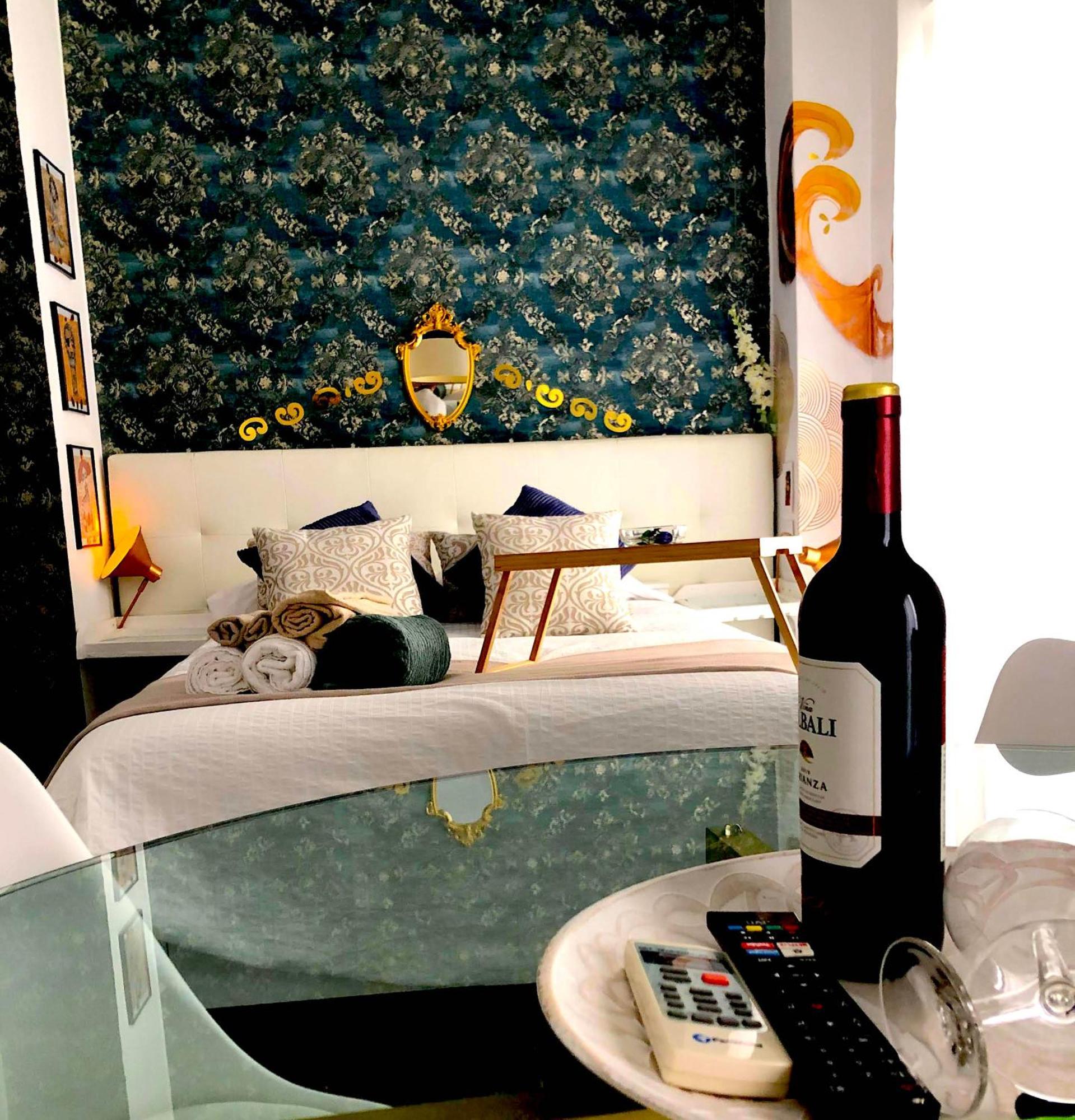 Apartmán La Gitana Y El Rey Sol Màlaga Exteriér fotografie
